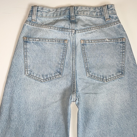 Zara Denim Lightwash High-Rise Frayed Ripped Jeans Bootcut Flare Distressed 0 - Picture 6 of 9